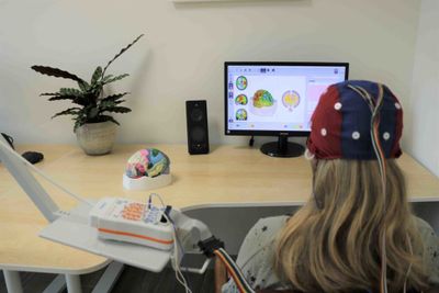 Neurofeedback: fysiotherapie voor het brein (wat is het en hoe werkt het)
