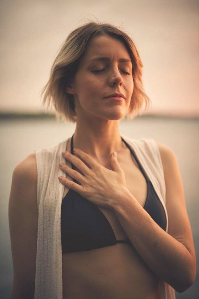 yoga oefeningen die je helpen mindfulness toe te passen